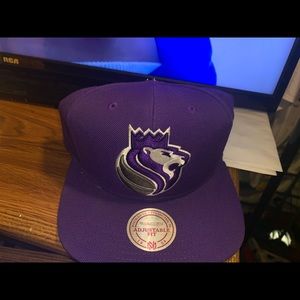 Kings hat